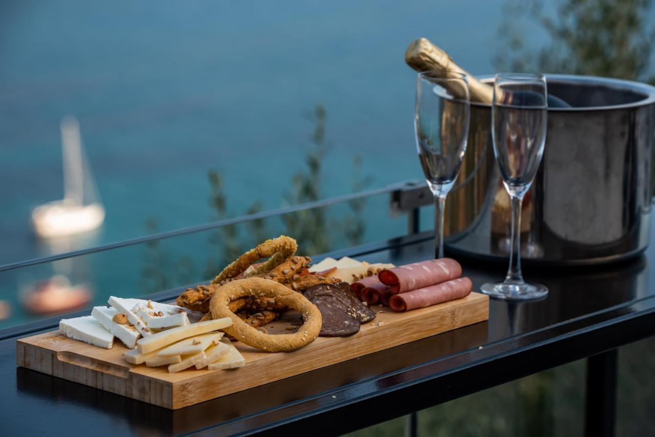 Manifest Boutique Hotel 이틸로 외부 사진